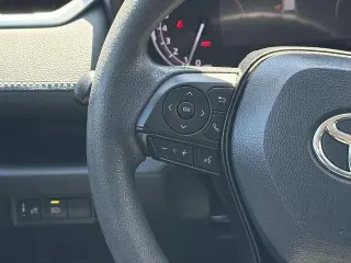 Toyota RAV4 2024 XLE 4dr SUV
