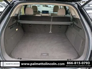 Lincoln Nautilus 2023 Estándar 4p SUV