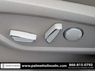 Lincoln Nautilus 2023 Estándar 4p SUV