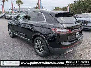 Lincoln Nautilus 2023 Estándar 4p SUV