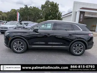 Lincoln Nautilus 2023 Estándar 4p SUV
