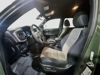 Toyota Tacoma 2021 4x2 TRD Sport 4p Doble Cab 5.0 ft CB