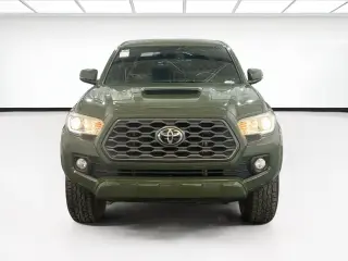 Toyota Tacoma 2021 4x2 TRD Sport 4p Doble Cab 5.0 ft CB