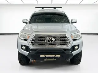 Toyota Tacoma 2016 4x4 SR5 V6 4p Camión de Acceso 6.1 pies LB