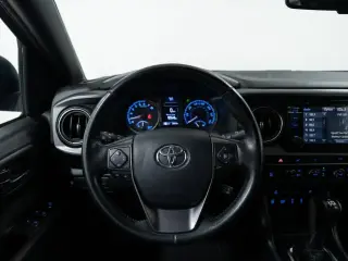 Toyota Tacoma 2016 4x4 SR5 V6 4p Camión de Acceso 6.1 pies LB