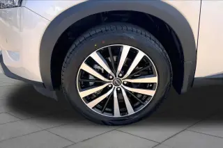 Nissan Pathfinder 2024 Platinum 4dr SUV
