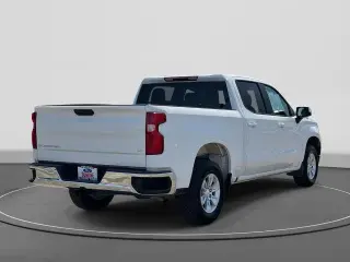 Chevrolet Silverado 1500 2025 4x2 LT 4dr Cabina de tripulación 5.8 ft. CB
