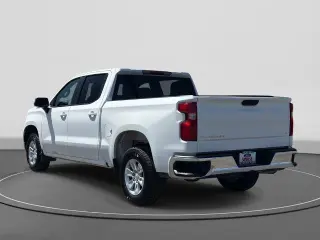 Chevrolet Silverado 1500 2025 4x2 LT 4dr Cabina de tripulación 5.8 ft. CB