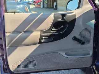 Ford Ranger 1998 2dr XL Standard Cab Stepside SB