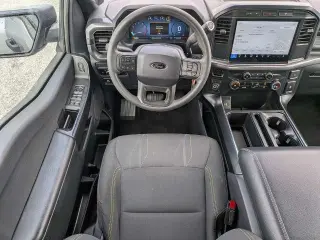Ford F-150 2024 4x4 STX 4p SuperCab 5.5 ft. CB