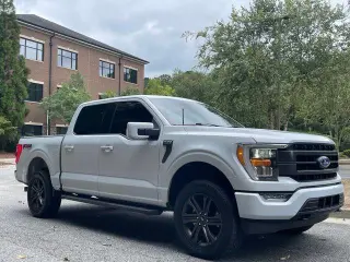 Ford F-150 2022 4x4 Lariat 4dr SuperCrew 6.5 ft. SB