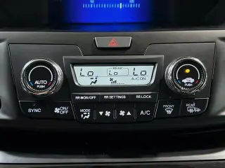 Honda Odyssey 2016 SE 4p Mini-Van