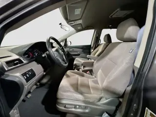 Honda Odyssey 2016 SE 4p Mini-Van