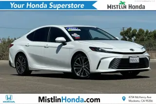 Toyota Camry 2025 XLE 4dr Sedan