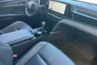 Toyota Camry 2025 XLE 4dr Sedan