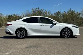 Toyota Camry 2025 XLE 4dr Sedan