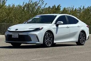 Toyota Camry 2025 XLE 4dr Sedan