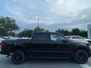 Ford F-150 2024 4x4 XLT 4p SuperCrew 5.5 ft. SB