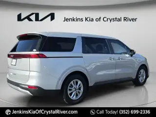 Kia Carnival 2023 LX 4dr Mini-Van