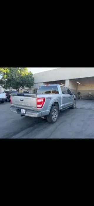 Ford F-150 2023 4x4 XL 4dr SuperCrew 5.5 ft. SB