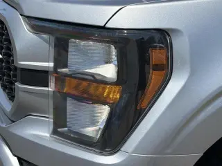 Ford F-150 2023 4x4 XL 4dr SuperCrew 5.5 ft. SB