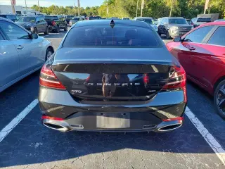 Genesis G70 2023 3.3T Standard 4p Sedan