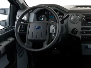 Ford F-250 Super Duty 2012 4x4 XL 2p Cabina Estándar 8 pies LB Camioneta