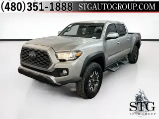 Toyota Tacoma 2022 4x4 TRD Todo Terreno 4p Doble Cab 6.1 ft PB
