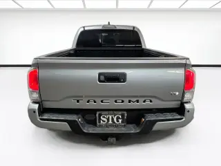 Toyota Tacoma 2022 4x4 TRD Todo Terreno 4p Doble Cab 6.1 ft PB