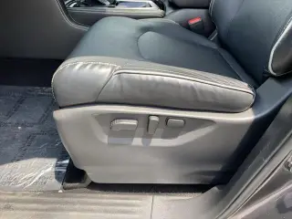 INFINITI QX80 2023 AWD Premium Select 4p SUV