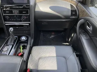 INFINITI QX80 2023 AWD Premium Select 4p SUV
