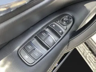 INFINITI QX80 2023 AWD Premium Select 4p SUV