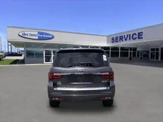 INFINITI QX80 2023 AWD Premium Select 4p SUV