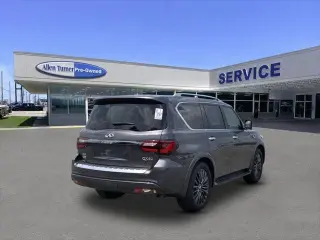INFINITI QX80 2023 AWD Premium Select 4p SUV