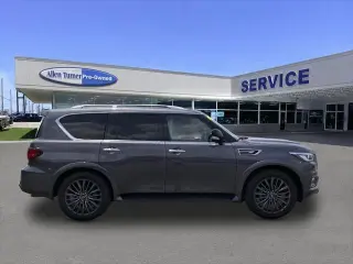 INFINITI QX80 2023 AWD Premium Select 4p SUV