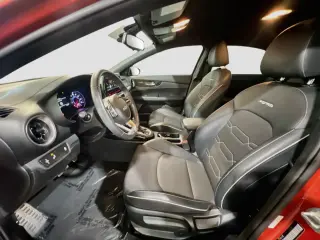 Kia Forte 2022 GT-Line 4dr Sedán