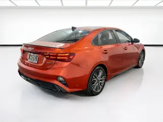Kia Forte 2022 GT-Line 4dr Sedán