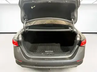 Nissan Sentra 2022 SV 4dr Sedán
