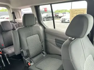 Ford Transit Connect 2023 XLT 4 puertas LWB furgoneta con puerta trasera elevadora