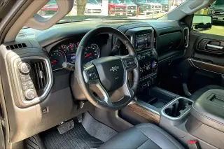 Chevrolet Silverado 1500 Limited 2022 4x4 RST 4dr Crew Cab 5.8 ft. CB