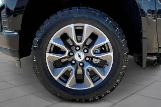 Chevrolet Silverado 1500 Limited 2022 4x4 RST 4dr Crew Cab 5.8 ft. CB