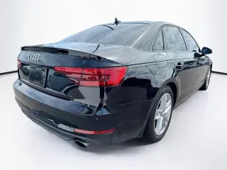Audi A4 2017 2.0T Premium 4dr Sedan