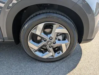 Hyundai VENUE 2025 Limited 4dr Crossover