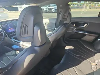 Mercedes-Benz EQE 2023 EQE 350+ 4dr Sedán