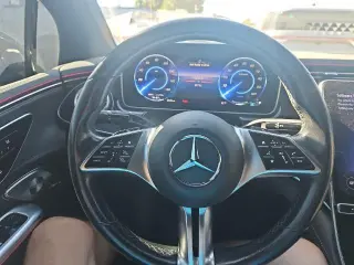 Mercedes-Benz EQE 2023 EQE 350+ 4dr Sedán