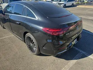 Mercedes-Benz EQE 2023 EQE 350+ 4dr Sedán