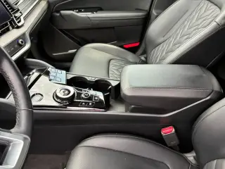 Kia Sportage Híbrido Enchufable 2024 AWD X-Line Prestige 4dr SUV