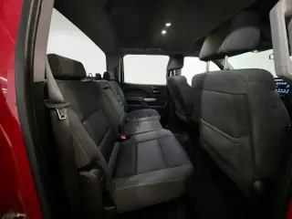 Chevrolet Silverado 1500 2018 4x4 LT 4p Puerta trasera Cabina de Tripulación 5.8 ft. CB