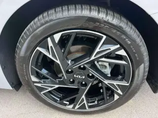 Kia K5 2025 AWD GT-Line 4dr SedÃn