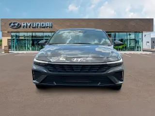 Hyundai ELANTRA 2024 SE Sedán 4p.